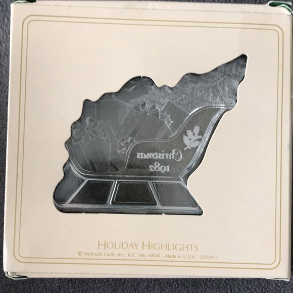 1982 Christmas Sleigh - Picture 2 of 2